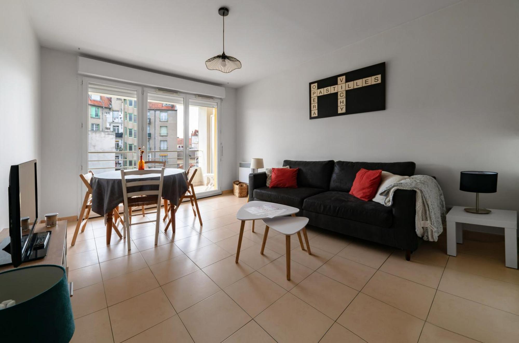 L'Eugenie - Appartement Design & Confort En Centre-Ville Виши Экстерьер фото