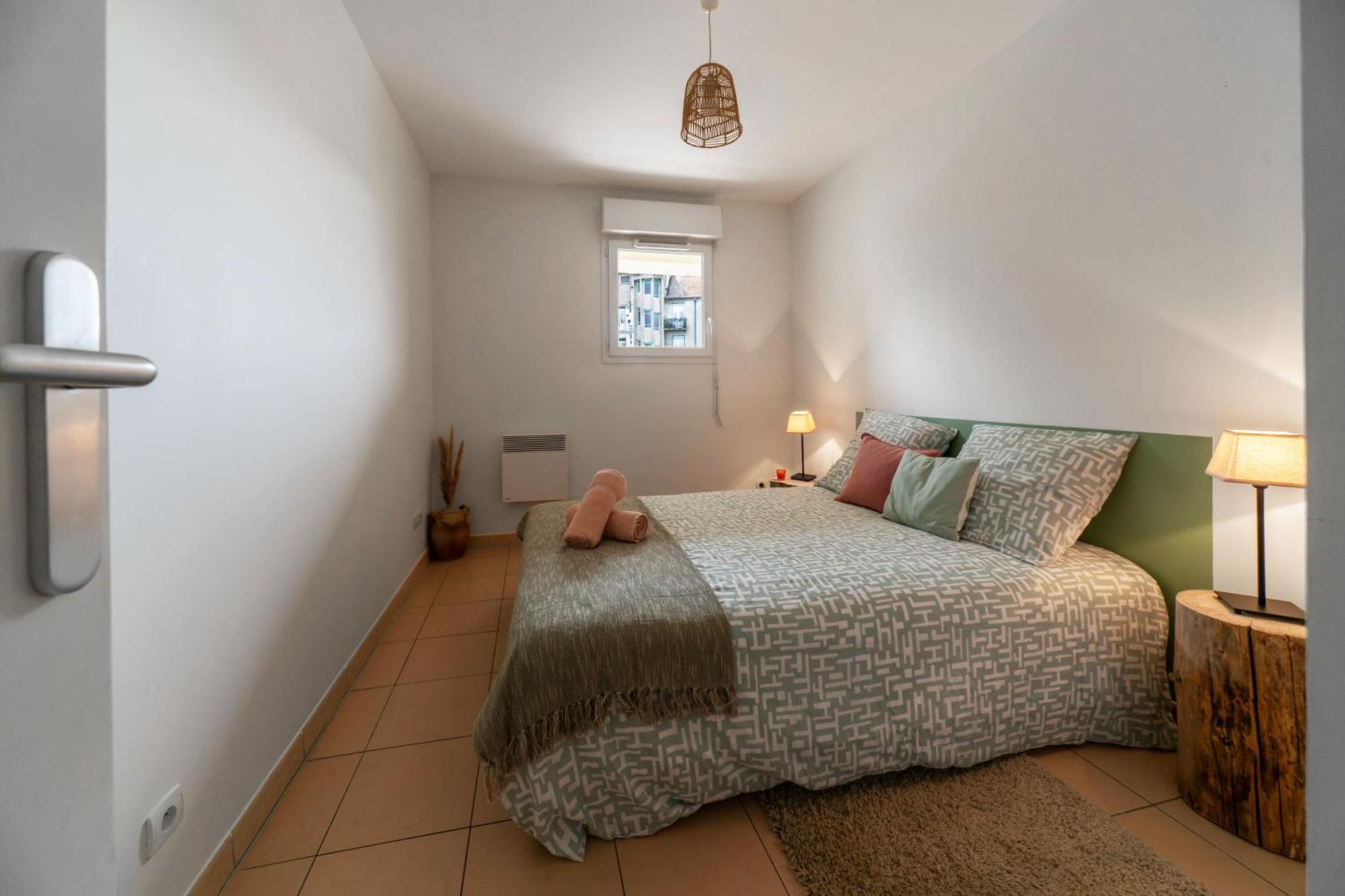 L'Eugenie - Appartement Design & Confort En Centre-Ville Виши Экстерьер фото