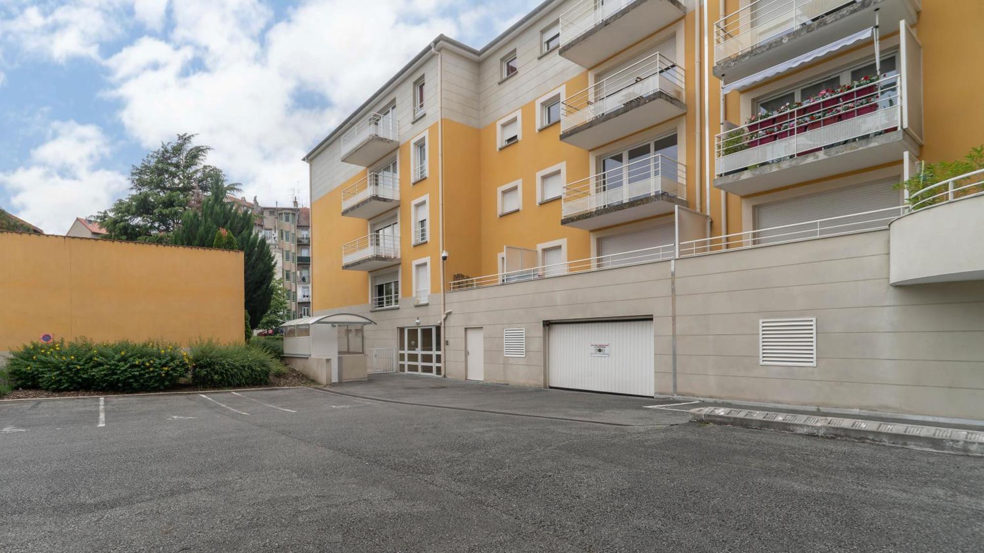 L'Eugenie - Appartement Design & Confort En Centre-Ville Виши Экстерьер фото